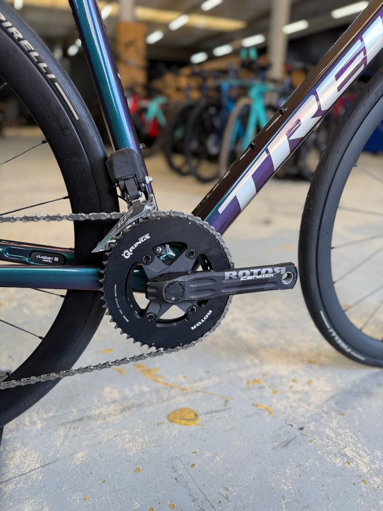 Used Trek Emonda SLR Di2 Carbon 2024 Road & Gravel, Green — image 13 of 24