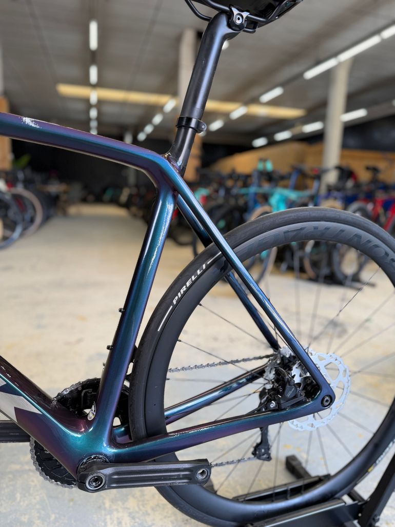 Used Trek Emonda SLR Di2 Carbon 2024 Road & Gravel, Green — image 22 of 24