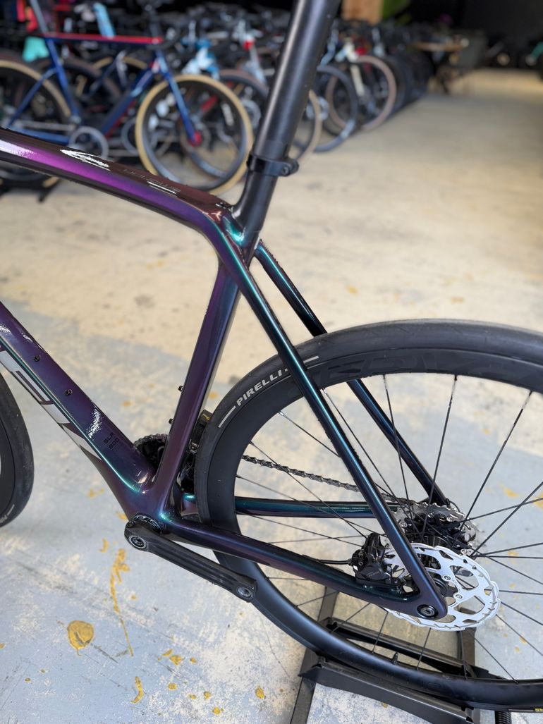 Used Trek Emonda SLR Di2 Carbon 2024 Road & Gravel, Green — image 23 of 24
