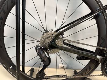 Used Berria BELADOR BR ULTEGRA DI-2 2025 2025 Road & Gravel, Green — image 4 of 5