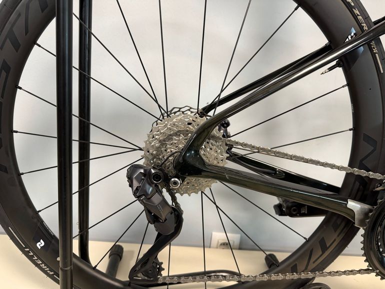 Used Berria BELADOR BR ULTEGRA DI-2 2025 2025 Road & Gravel, Green — image 4 of 5