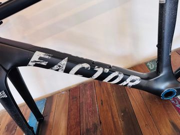 Brugt Factor Ostro Frameset 2025 Road & Gravel — billede 4 af 8