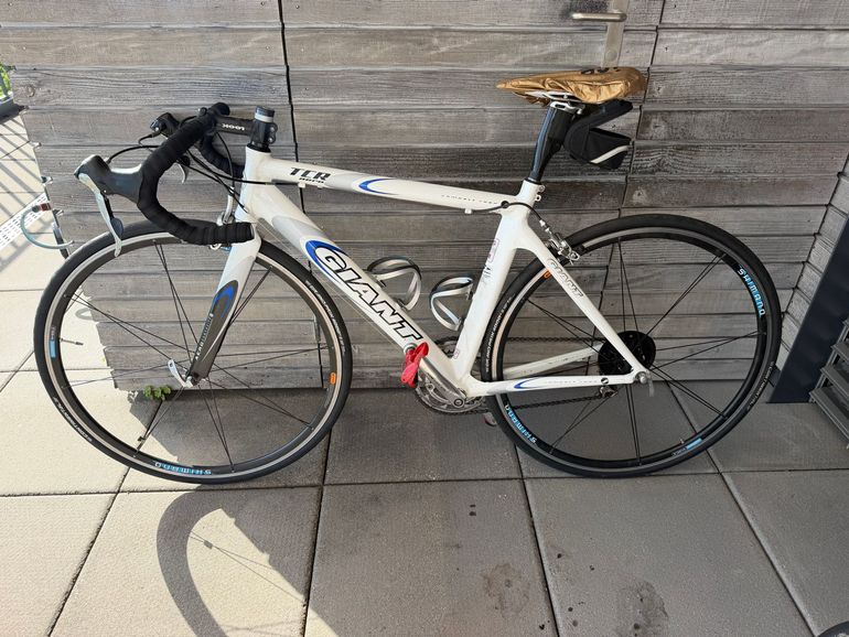 Used Giant Tcr Shimano GRX 2015 Road & Gravel, White — image 2 of 5