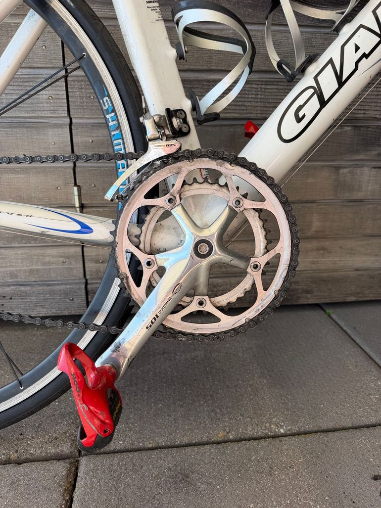 Used Giant Tcr Shimano GRX 2015 Road & Gravel, White — image 3 of 5