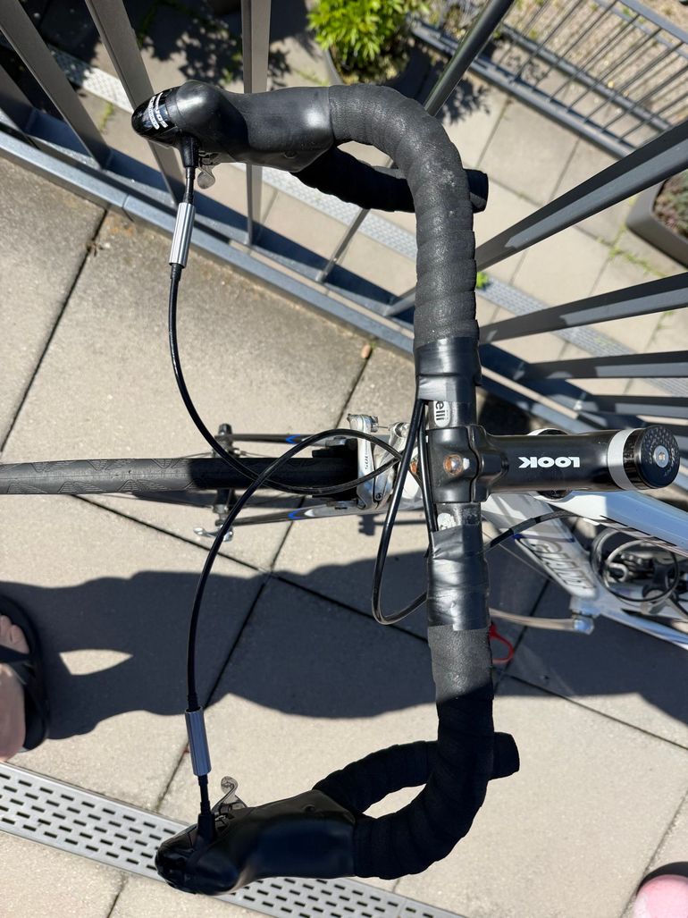 Used Giant Tcr Shimano GRX 2015 Road & Gravel, White — image 5 of 5