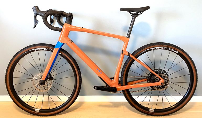 Used BMC URS 01 THREE 2022 2022 Road & Gravel, Orange — image 2 of 13
