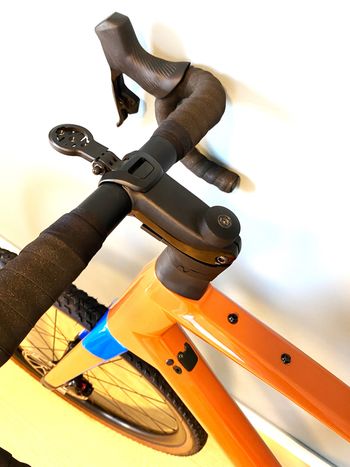 Used BMC URS 01 THREE 2022 2022 Road & Gravel, Orange — image 8 of 13