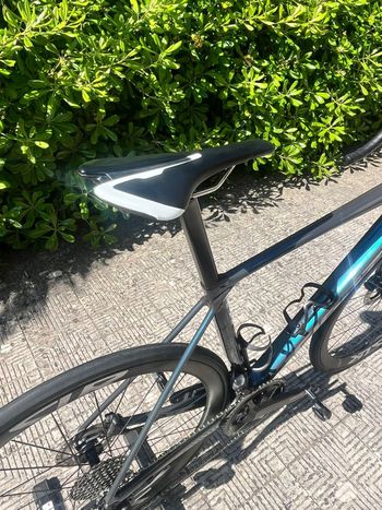 Used Giant Giant Tcr Pro 0 Kom 2025 Road & Gravel, Blue — image 5 of 6