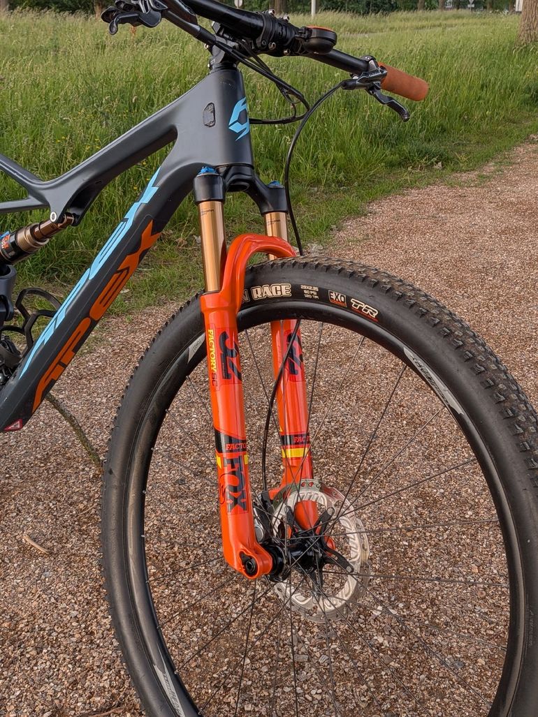 Used Apex Apex Custom Shimano XTR 2018 Mountainbike, Blue — image 6 of 10