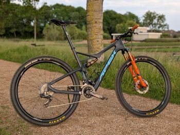 Used Apex Apex Custom Shimano XTR 2018 Mountainbike, Blue — image 3 of 10