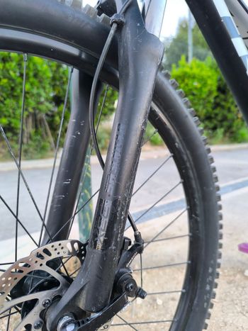 Used Trek Marlin 4 Gen 2 2023 2023 Mountainbike, Black, 27.5, 29 — image 3 of 13