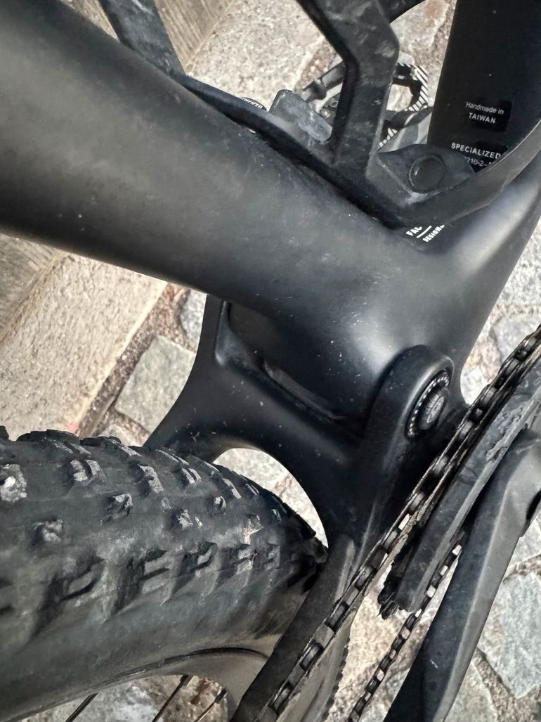 Used Specialized Specialized Epic World Cup Expert 2024 Mountainbike, Black, 29 — image 3 of 4