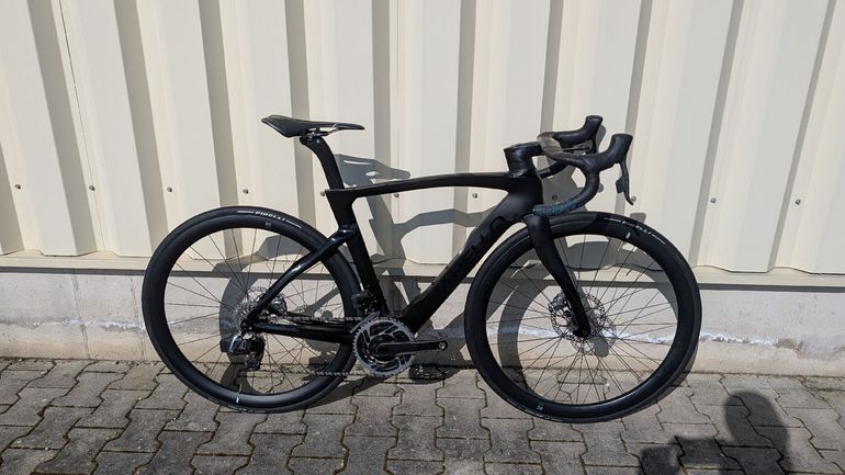 Used Pinarello DOGMA F RED ETAP AXS Disc 2023 2023 Road & Gravel, Black — image 1 of 14