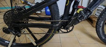 Used Trek Fuel EX 8 29 2019 2019 Mountainbike, Black, 29 — image 10 of 15