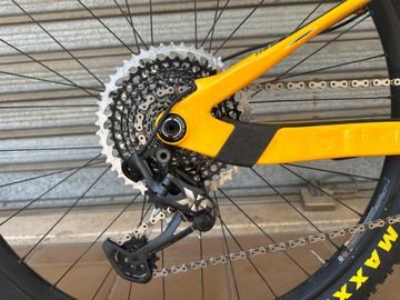 Gebrauchtes Kona Hei Hei CR/DL 2022 2022 Mountainbike, Orange — Bild 4 von 8