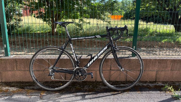 Used Other Brands Other Brands Custom Campagnolo Xenon 2000 Road & Gravel, Black — image 1 of 6