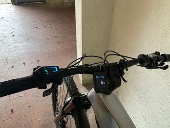 Used CUBE Cube Stereo Hybrid 160 HPC SL 750 2022 Mountainbike, Light Gray — image 5 of 6