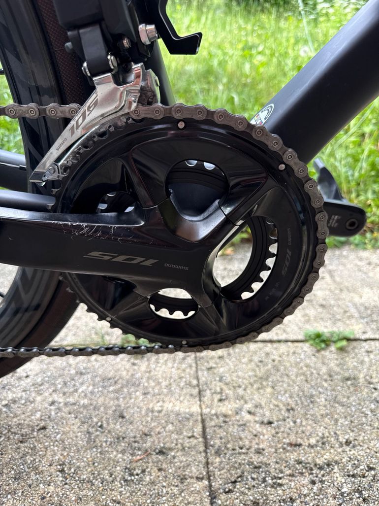 Used Colnago V3 Disc 105 Bike 2023 2023 Road & Gravel, Black — image 3 of 7