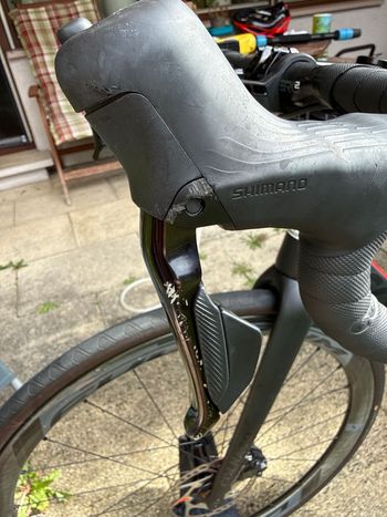 Used Colnago V3 Disc 105 Bike 2023 2023 Road & Gravel, Black — image 6 of 7