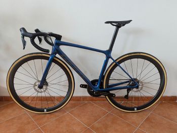 Used Giant TCR Advanced Pro 0 Disc 2021 2021 Road & Gravel, Blue — image 2 of 8