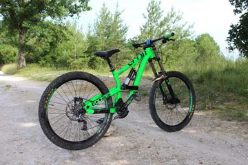 Used Scott Voltage FR 720 2017 2017 Mountainbike, Green, 27.5 — image 2 of 13