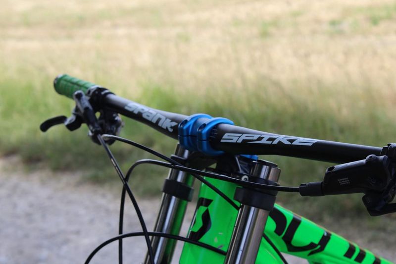 Used Scott Voltage FR 720 2017 2017 Mountainbike, Green, 27.5 — image 5 of 13