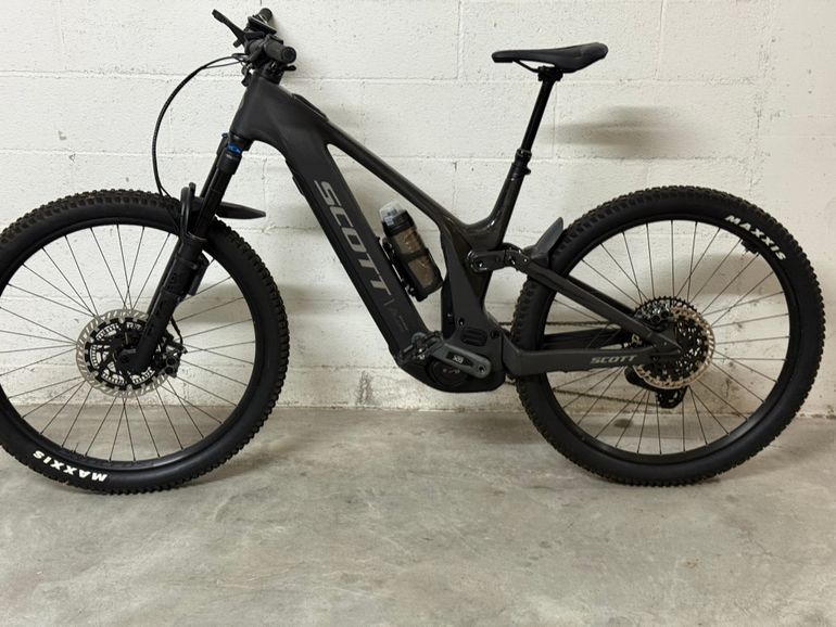 Used Scott Patron 900 2025 2025 Mountainbike, Black, 29 — image 1 of 4
