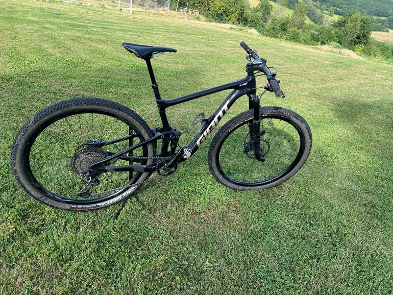 Used Giant Anthem Advanced, Pro 29 1 2021 2021 Mountainbike — image 1 of 3