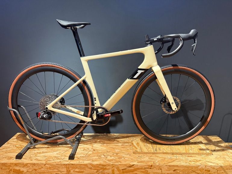 Used 3T Racemax WPNT Sram Rival AXS Xplr 2025 2025 Road & Gravel, White — image 1 of 9