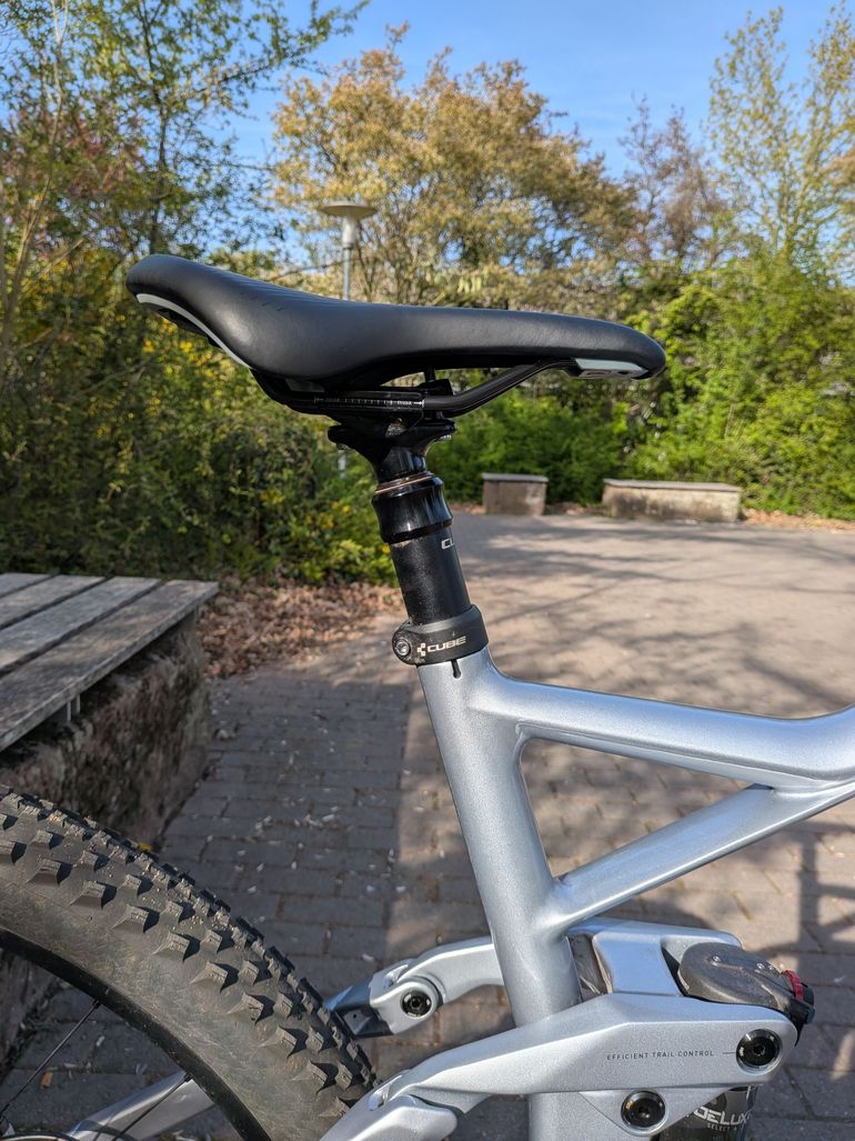 Used CUBE Cube Stereo 140 HPC SL 2023 Mountainbike, Light Gray — image 8 of 26