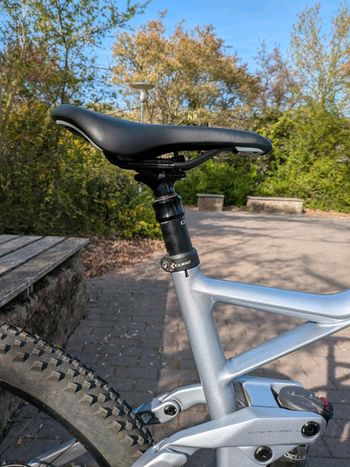 Used CUBE Cube Stereo 140 HPC SL 2023 Mountainbike, Light Gray — image 9 of 26