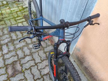 Gebrauchtes Orbea ALMA H30 2022 2022 Mountainbike, Blau, 29 — Bild 3 von 6