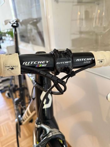 Used Scott Addict Shimano Dura Ace Di2 2015 Road & Gravel, Blau — image 18 of 41