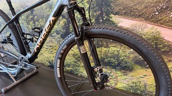 Used Orbea ALMA M30 2024 2024 Mountainbike, Black, 29 — image 4 of 8