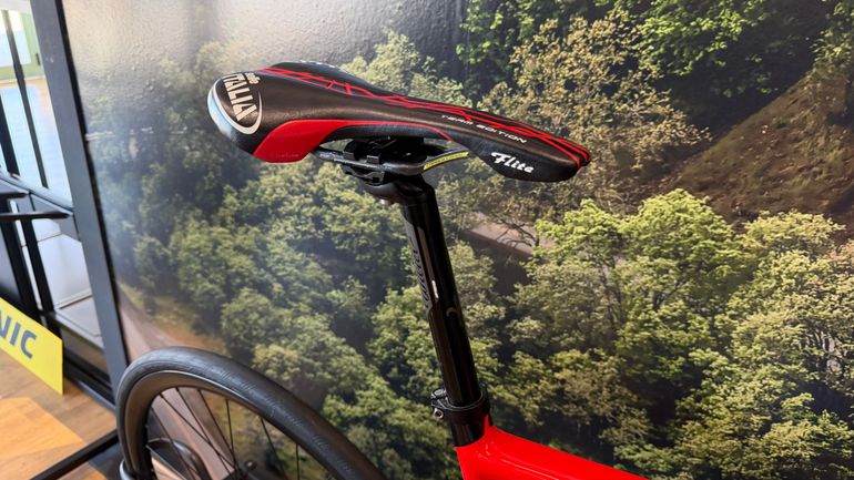 Used Wilier Cento10 Hybrid SHIMANO ULTEGRA + MAHLE EBIKEMOTION 2021 2021 Road & Gravel — image 8 of 8
