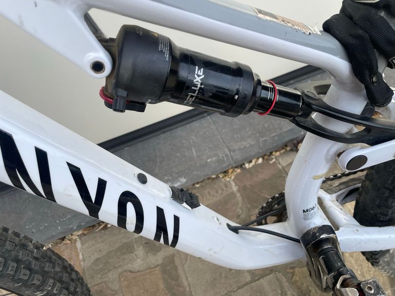 Used Canyon Neuron 6 WMN 2021 2021 Mountainbike, Weiß, 27.5, 29 — image 3 of 6