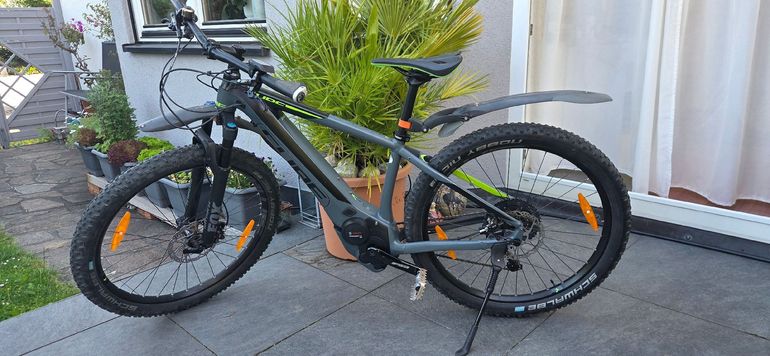 Used CUBE REACTION HYBRID SLT 500 27.5 2018 2018 Mountainbike, Light Gray, 27.5 — image 2 of 11