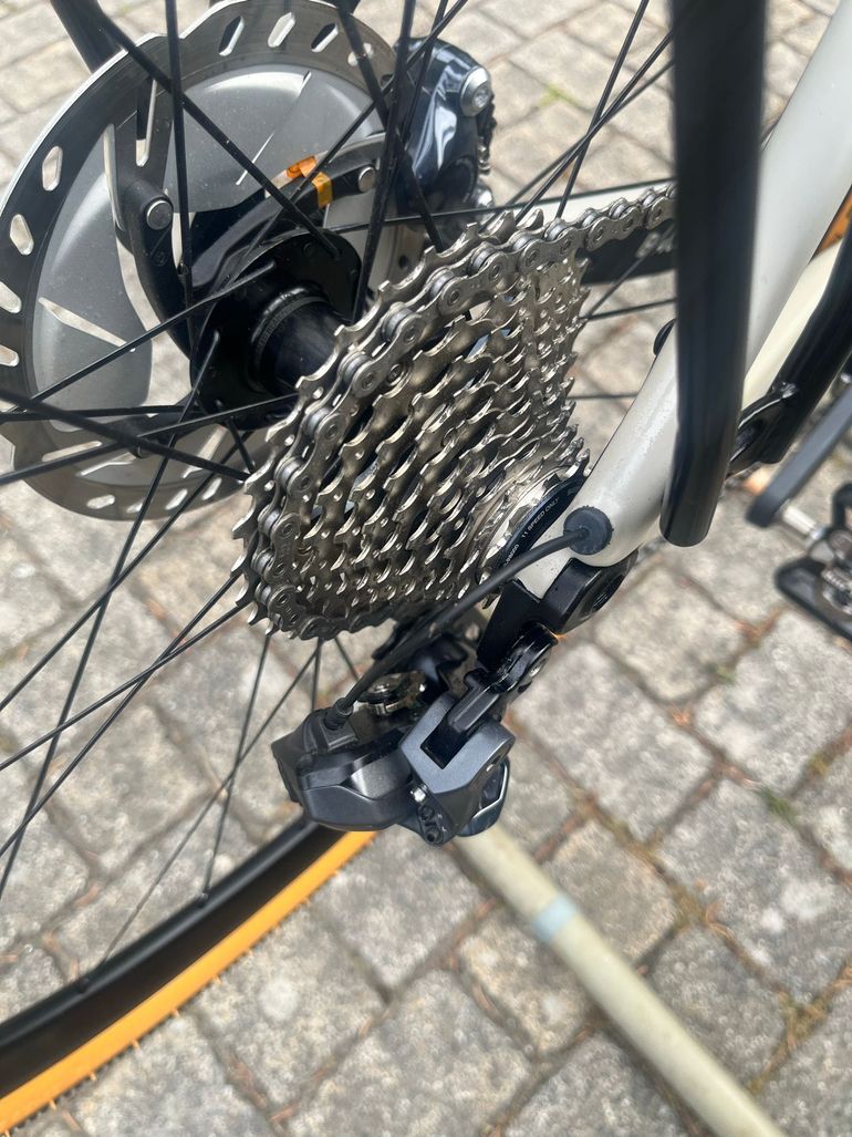Used Rose BACKROAD Ultegra Di2 2019 2019 Road & Gravel — image 11 of 14