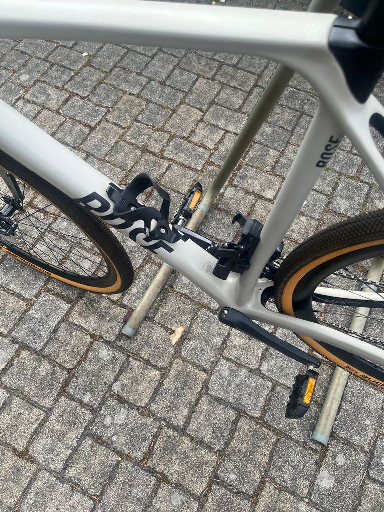Used Rose BACKROAD Ultegra Di2 2019 2019 Road & Gravel — image 4 of 14