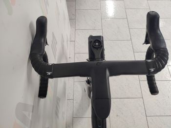 Used Giant Propel Advanced SL 0 2023 2023 Road & Gravel — image 6 of 10