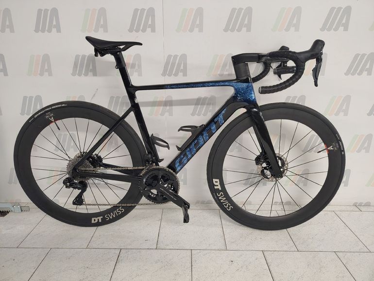 Used Giant Propel Advanced SL 0 2023 2023 Road & Gravel — image 1 of 10