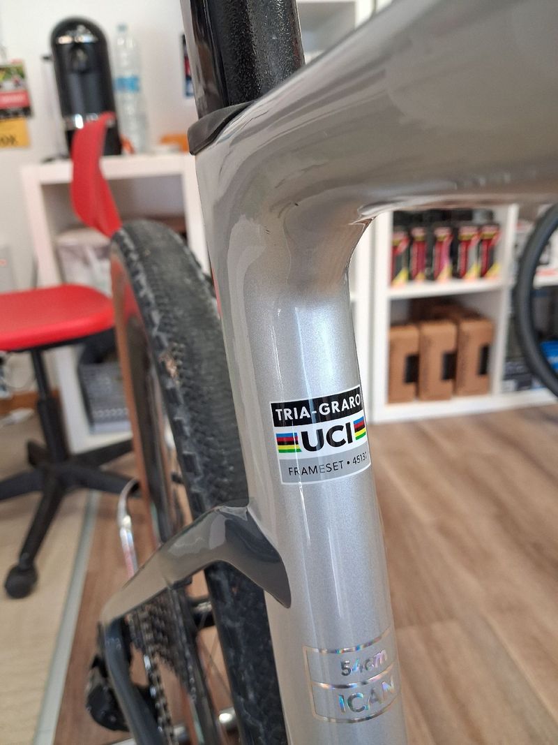 Used Triaero Custom SRAM Force eTap AXS 2025 Road & Gravel, Light Gray — image 4 of 7