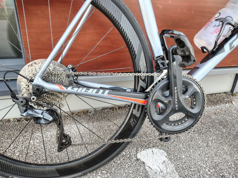 Used Giant GIANT TCR ADVANCED PRO 1 2019 Road & Gravel, Light Gray — image 2 of 6