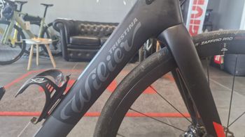 Used Wilier Cento1 Hybrid SHIMANO ULTEGRA 8020 2019 2019 Road & Gravel — image 4 of 24