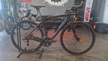 Used Wilier Cento1 Hybrid SHIMANO ULTEGRA 8020 2019 2019 Road & Gravel — image 2 of 24