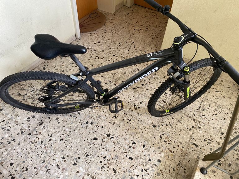Used ROCKRIDER St530 Sport Trail 2023 Mountainbike, Black — image 2 of 3