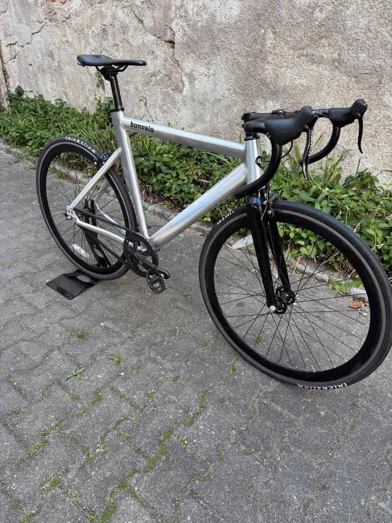 Used Bonvelo Bonvelo Rakede Singlespeed Gates Riemen 2023 Urban, White — image 2 of 19