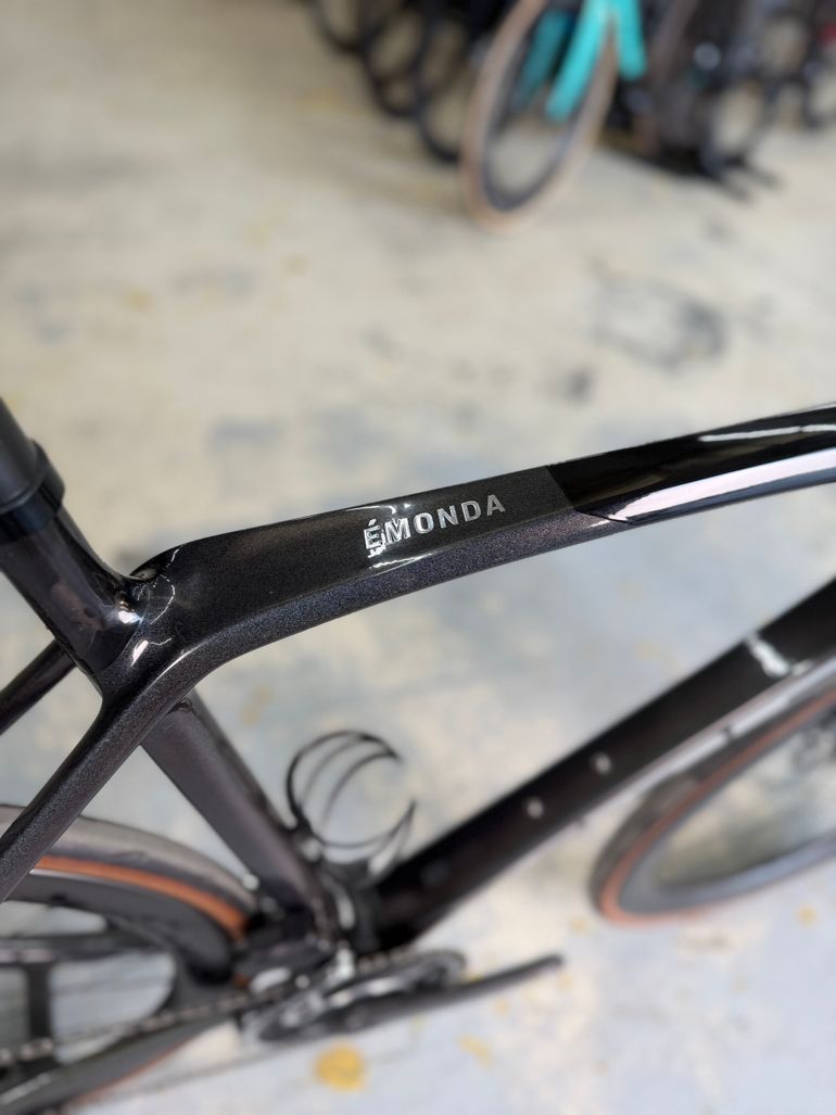 Used Trek Emonda SLR ETap Red Carbon 2024 Road & Gravel, Black — image 14 of 24