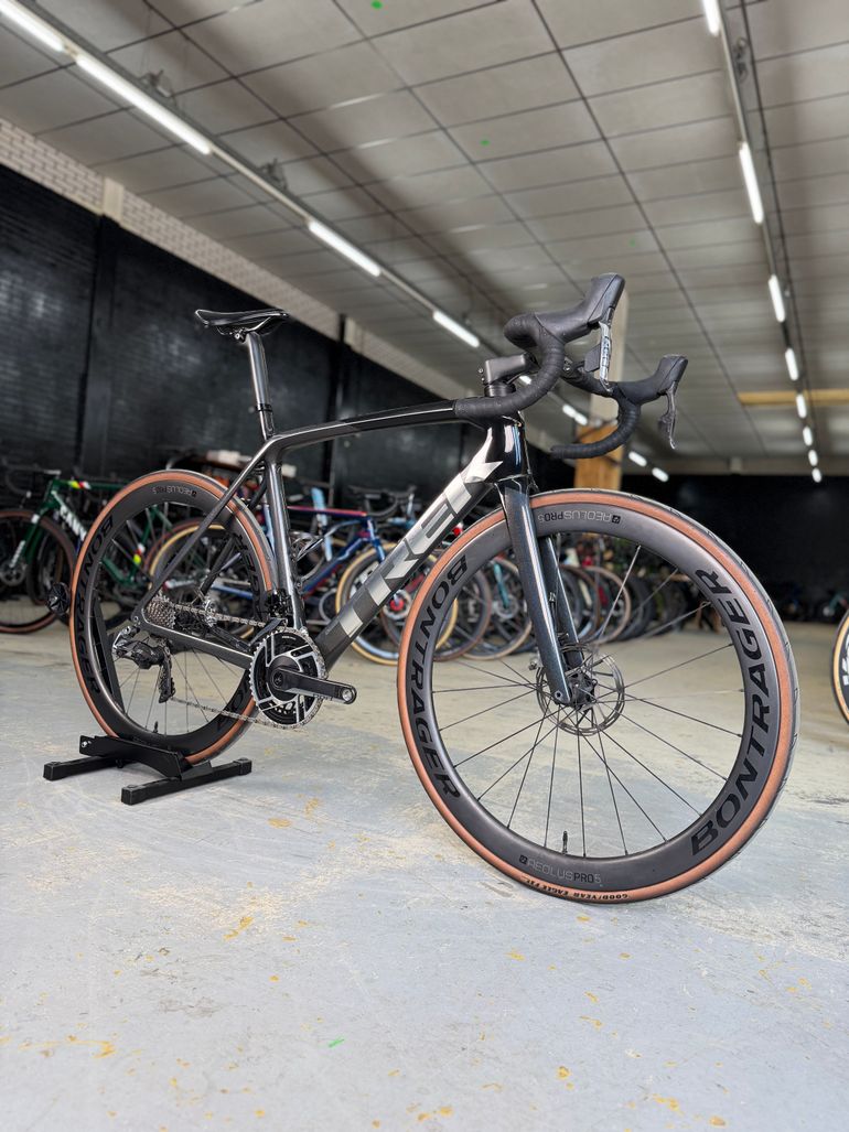 Used Trek Emonda SLR ETap Red Carbon 2024 Road & Gravel, Black — image 2 of 24
