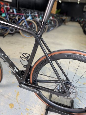 Used Trek Emonda SLR ETap Red Carbon 2024 Road & Gravel, Black — image 22 of 24